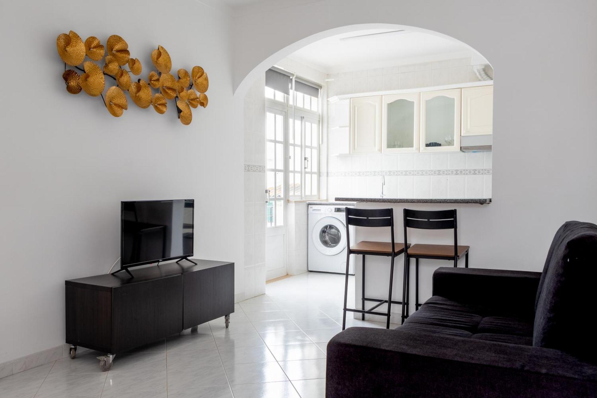 Blife Martinya House - Private Rooms And Apartments Ольян Экстерьер фото